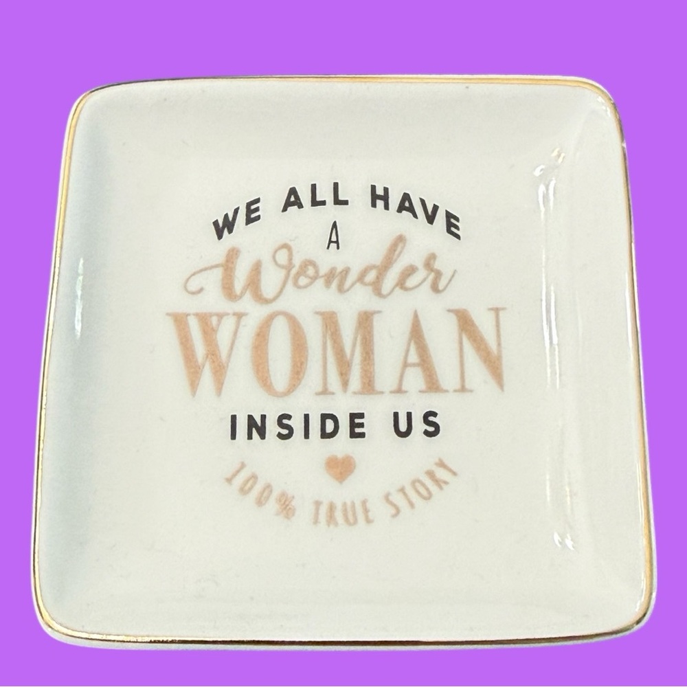 NWT White Ceramic Jewelry/Trinkets/Keys Dish With Gold & Black Wonder Woman